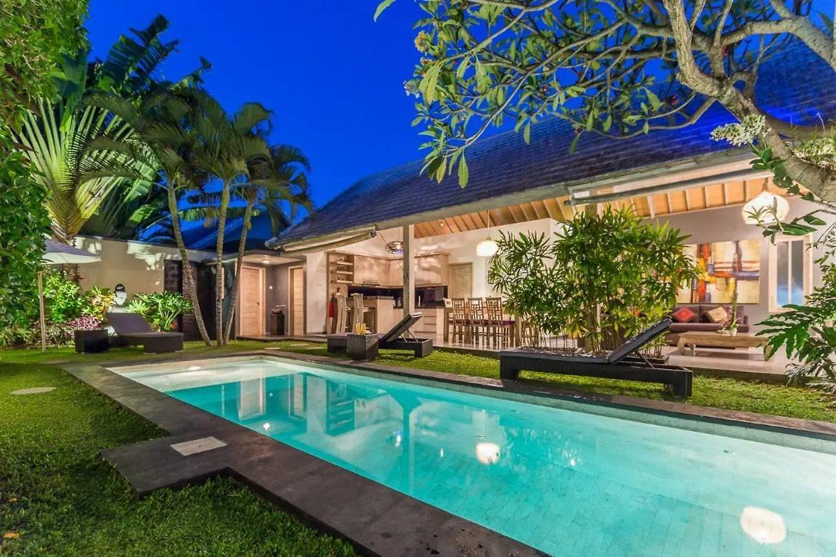 Villa Nuri Merah 1 Kerobokan Indonesien